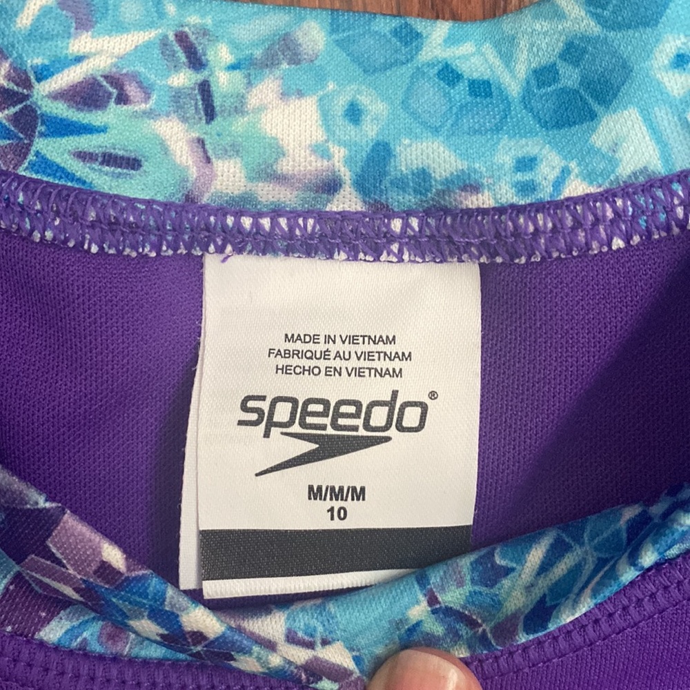 Speedo Short Sleeve Rash Guard - Picture 2 of 7